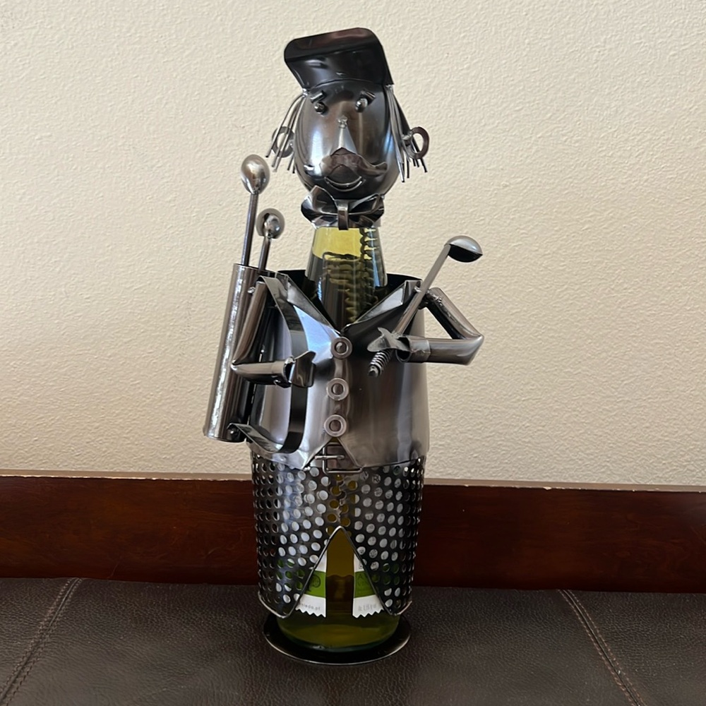 Golfer Wine Bottle Holder Hand Crafted in Metal w/Golf Clubs & Golf Bag